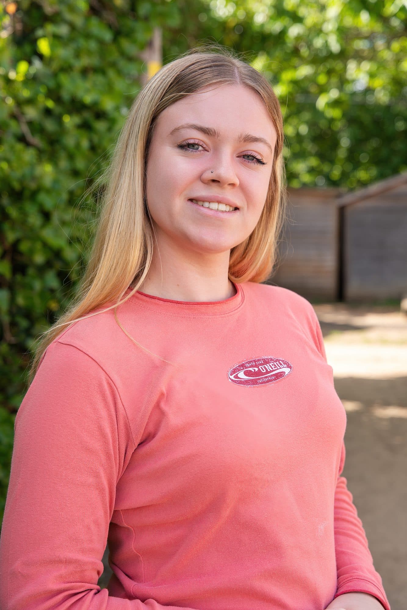 A member of the Vicky's Clubs team, 24
