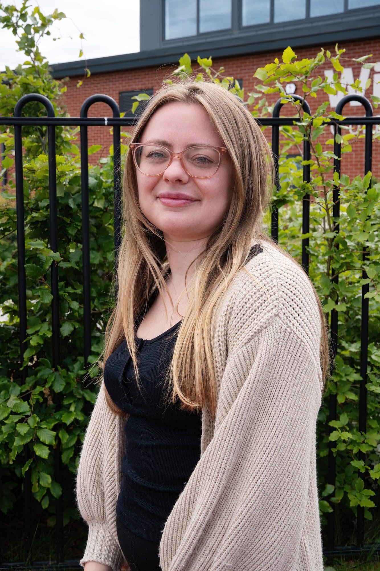 A member of the Vicky's Clubs team, 12